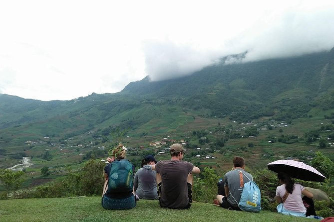 1-day Authentik trek & Panorama valley views - Guides make or break this trek