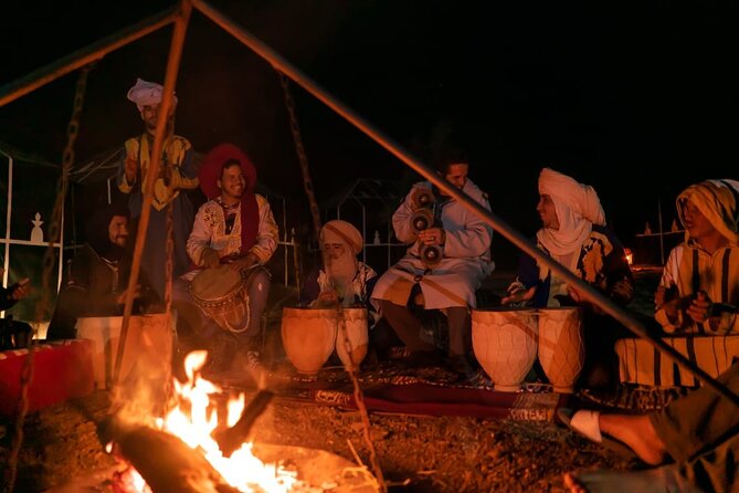 1 night Camel trek in Merzouga Desert Luxury Camp NO EXTRA - Luxury private tent with private bathroom: comfort you’ll notice