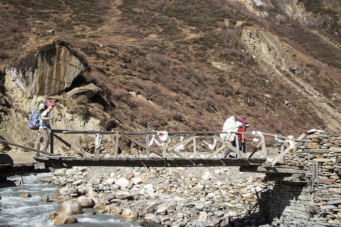 10 Days Manaslu Circuit Trek in Larke La Pass - What to pack, and how to use the gear that’s included