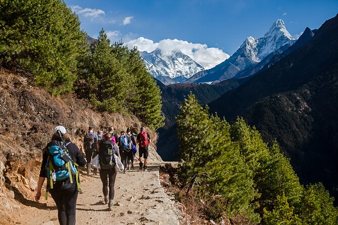 13-Day Private Trekking Experience in Everest Base Camp - Everest Base Camp: What Makes This Trek Work