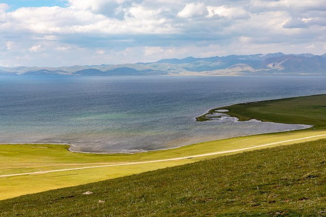 14 Day Epic Kyrgyzstan Trek in Tian Shan and Pamir Alay Mountains - Day 10-11: Alay Mountains Hiking—Wooden Bridge Up to Besh-Kol Lake