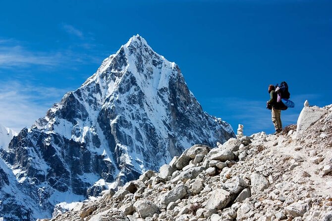 14 Days Private Tour Everest Base Camp Trek - Dingboche to Lobuche: moraine rises and the Everest Memorial moment
