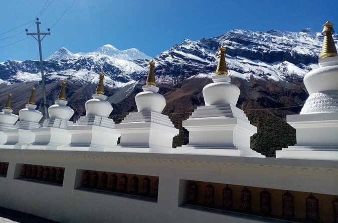 15 Days Round Annapurna Trek with Poon Hill from Pokhara - Manang day: better views and a hill-top moment that resets your expectations