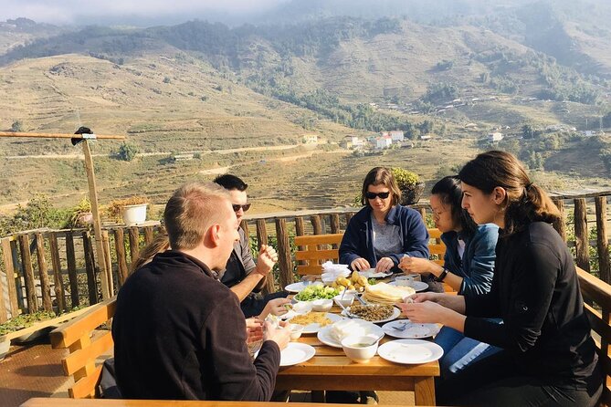 2-Day Trekking Adventure of Sapa from Hanoi with Night Bus - Day 2: rice paddies, bamboo forest, Giang Ta Chai views, then back to Sapa