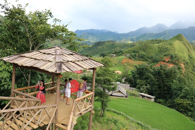 2 days 3 Nights Sapa Trekking Tour by Night Train from Hanoi - Your Sapa hotel night: choose the comfort level, keep the location simple