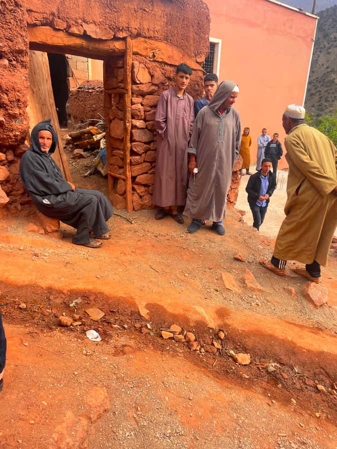 2 Days Desert Agafay and Atlas Mountains Trek From Marrakech - Should You Book This 2-Day Agafay and Atlas Trek From Marrakech?