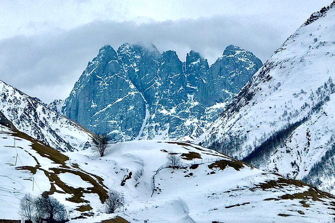 2 Days Private Tour to Kazbegi and Juta Village with Trekking - What to Bring for a Comfortable Juta Hike