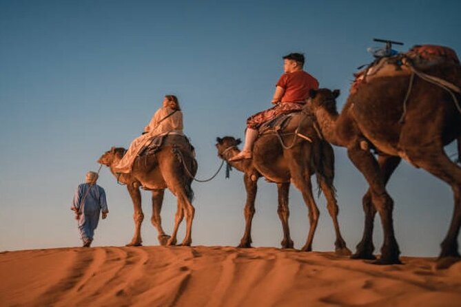 2 Nights in Luxury Camp and Camel Trekking in Merzouga Desert - Food, tea, and the comfort details that make it feel like a stay