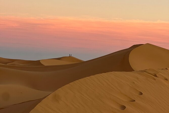 3-Day Shared Tour to Merzouga: Sahara Magic & Camel Trek - Todra Gorge: walking inside the rock walls