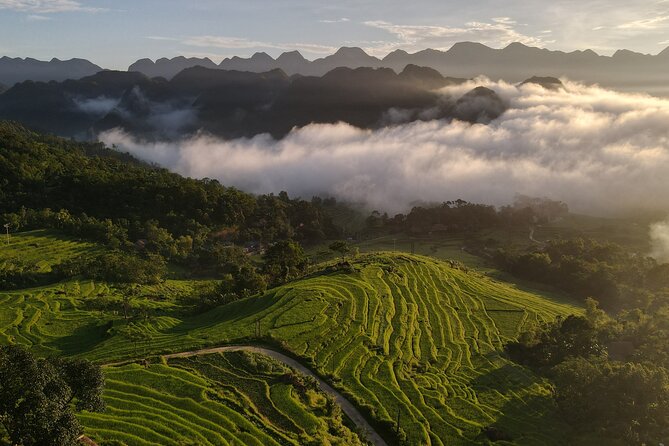 3 Days Pu Luong Off-road Trekking Best for Mountain Lovers - Day 3: Ban Công suspension bridge walk, bamboo rafting on Chieu Lau, and back to Hanoi by evening