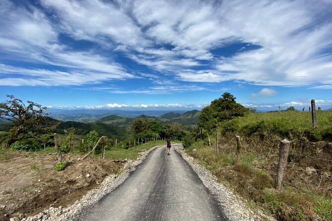 3-in-1 Monteverde Cloud Forest Waterfalls, Wild Trekking and Horseback Riding - Three activities, one focused Monteverde day
