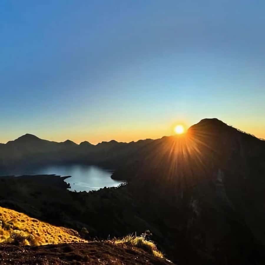 3d/2n trekking mount rinjani summit lake & hot springs - Who should book this trek, and who should choose differently