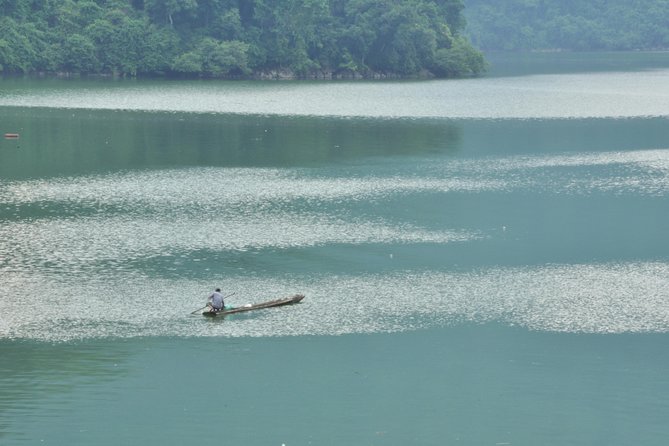 4-Day Jungle Trekking in Ba Be National Park - Day 4: Hua Ma Cave on the way back to Hanoi