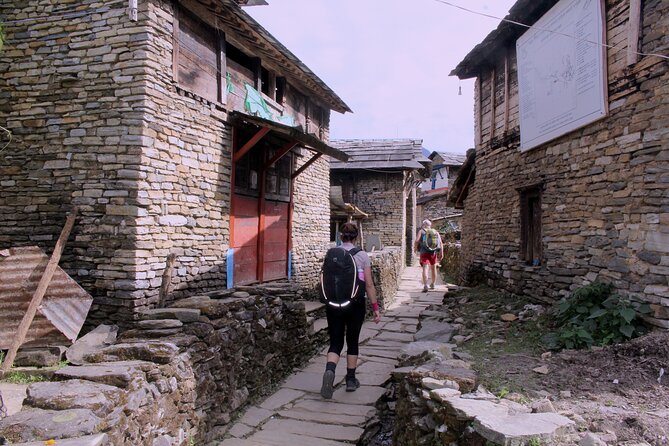 4-Day Private Trekking Experience to Poon Hill and Ghandruk - Arriving in Ghandruk: Gurung culture, mountain views, and the Old Gurung Museum