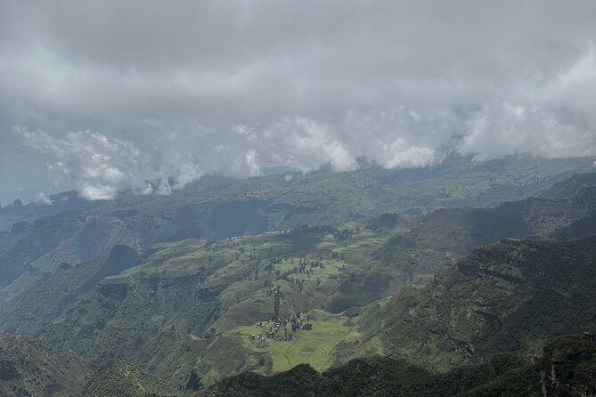 5-Day Northern Ethiopia Tour : 3D Simien Mountains Trek & Axum. - Trek from Sankober to Geech: Wazla/Koba River Valley and the Geech Abyss Moment