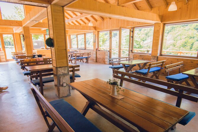 6 Day Tour - Trekking, Rafting, Jeep safari and Canyoning - Food on a packed schedule: meals included with dietary options