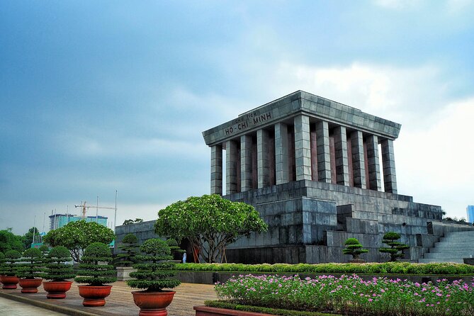 8-Days Hanoi, Sapa Trekking And Halong Bay Cruise - Day 2 Hanoi by Guided Circuit: Pagodas, Museums, and the Mausoleum Rules