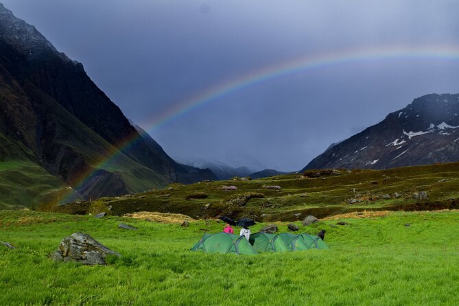 9 Days Bali Pass Trek - Devsu Thatch and Thanga meadows: where the air gets thin and the views get loud