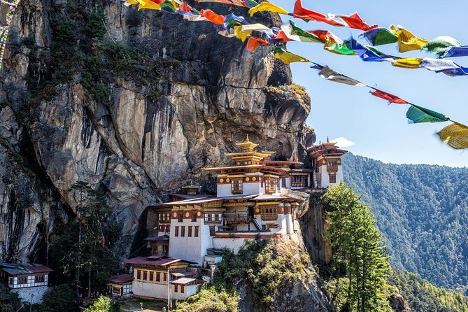 9 Days Druk-path Trek with Cultural sightseeing - Key things that make this tour work