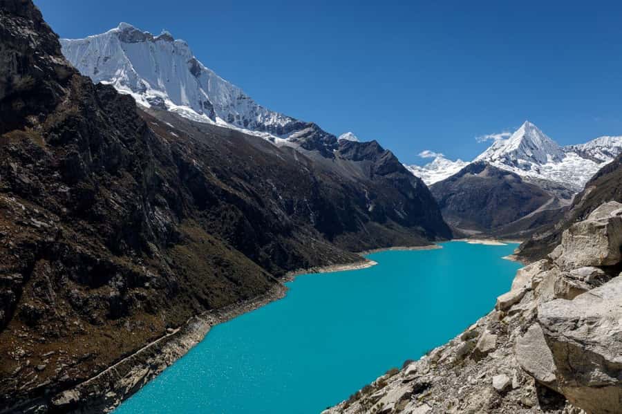 Ancash: Trekking to Paron Lagoon with Entrance | Full day| - The Carhuaz stop: the small break that saves your big day