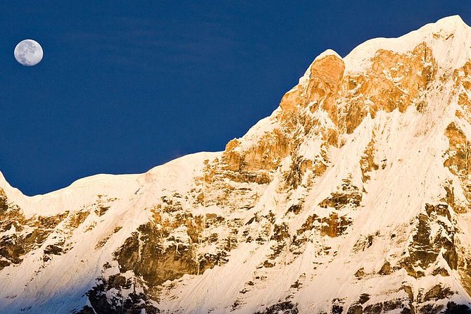 Annapurna Base Camp Trek- 11 Days - Kathmandu to Pokhara by flight: saving energy for Day 2