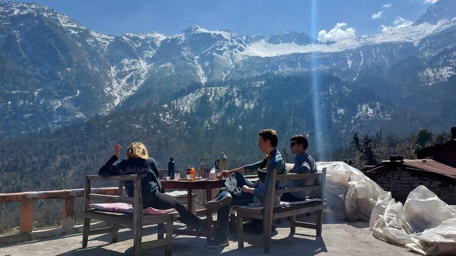Annapurna Circuit Trek With Tilicho Lake :Best Trek in Nepal - Getting started in Nepal: Thamel to Besisahar to Dharapani