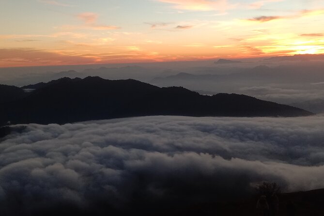 Annapurna View Trek - Day 3: Ghorepani to Tadapani, guesthouse comfort plus big scenery