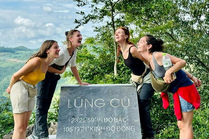 Asist From Ha Noi: 2 Day Ha Giang Loop Motorbike, Short Trekking - Afternoon on the loop: Mau Due lunch, Duong Thuong Valley, then A Boong Waterfall