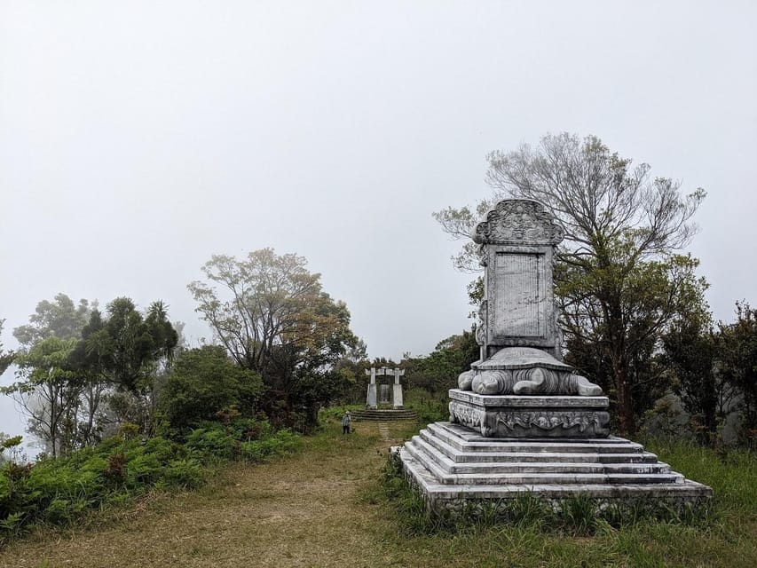 Bach Ma National Park Trekking Tour From Hue/Da Nang/Hoi An - Do Quyen Waterfall: the moment to slow down