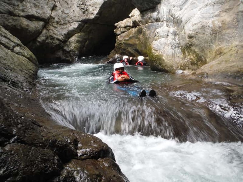 Bagni di Lucca: River Trekking In The Cocciglia Canyon - Summer conditions in Tuscany: when the creek is almost dry