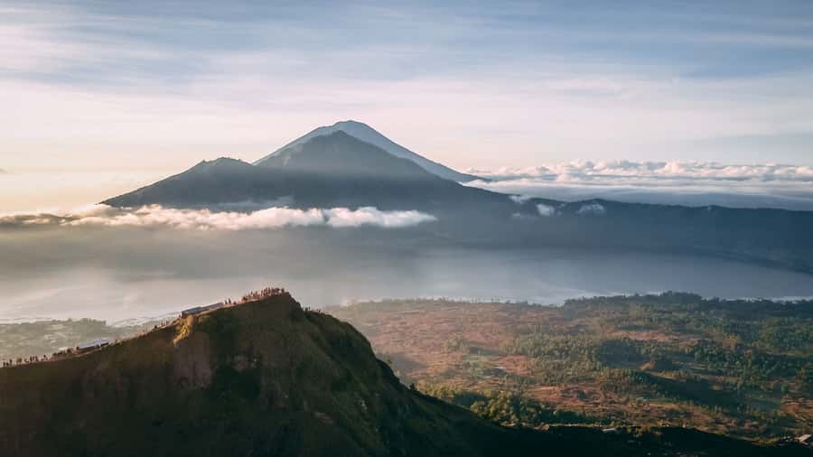 Bali: Mount Batur Sunset Trek with Picnic - How The Afternoon Trek Changes the Whole Experience