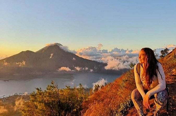 Bali: Mount Batur Trekking for Best Sunrise Adventure - Summit experience: sunrise views over the caldera and Lake Batur