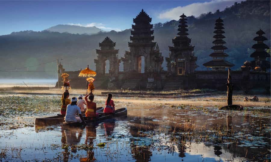 Bali: Twin Lakes, Handara Gates, and Forest Trekking Tour - Key points before you go