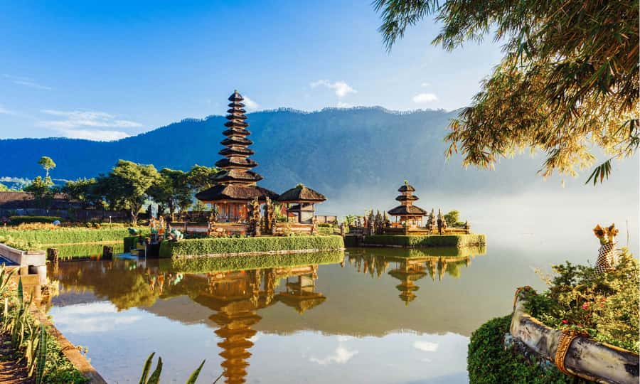 Bali: Twin Lakes, Handara Gates, and Forest Trekking Tour - Sunrise in Bali’s north: why this trek feels different
