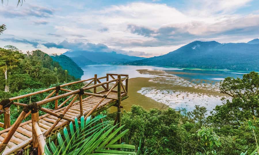 Bali: Twin Lakes, Handara Gates, and Forest Trekking Tour - What could be tough for you