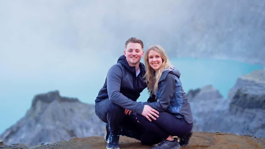Banyuwangi: Ijen Crater Bluefire and Sunrise Guided Trek - Banyuwangi pickup, transport, and what your early briefing should cover