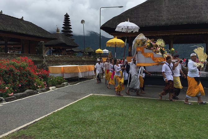 Best of Bali Water Temple and UNISCO Rice Terrace Trek - Extra Stops on the Route: Treetop Adventure Park and Secret Garden Village