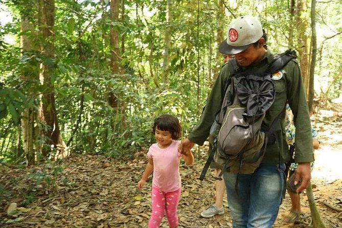 Bukit Lawang Full Day Jungle Trek - Lunch on the Trek: Fuel That Actually Helps
