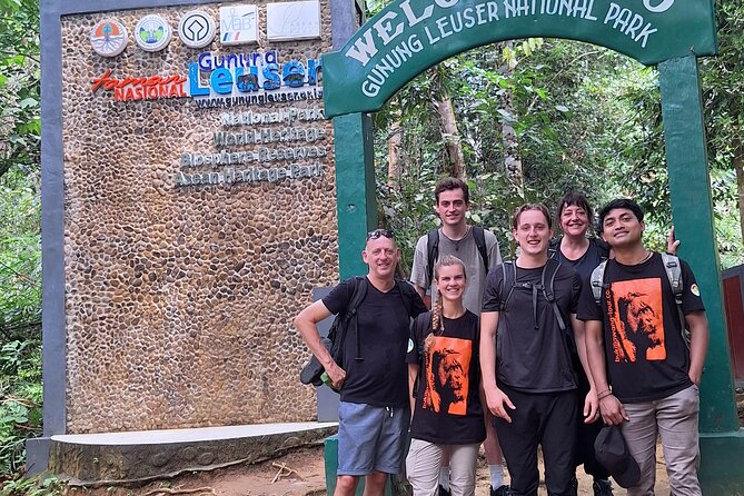 Bukit lawang tour 3days-2 night jungle trekking including rafting - Rafting included: plan for a wet day without assuming perfect conditions