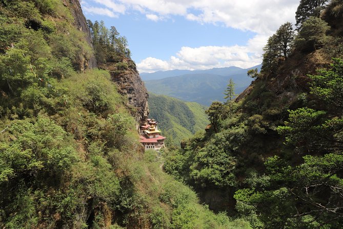Bumdrak Trek - Tiger's Nest Monastery Overnight Trek - Who should book the Bumdrak Trek (and who should reconsider)