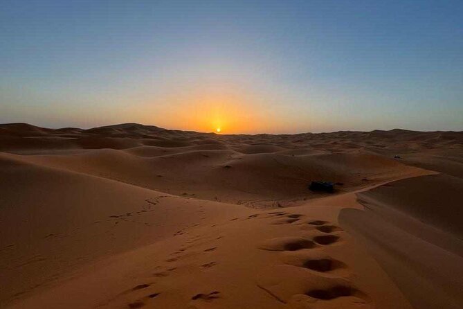 Camel Treks in Morocco Sahara desert (Merzouga) - The day’s flow: from 3:00 pm pickup to sunrise camel return