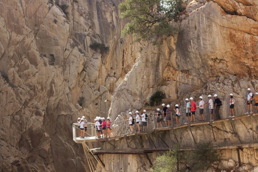 Caminito del Rey: Trekking Tour with Hiking Guide - Caminito del Rey in Gaitanes Gorge: why this walkway hits hard