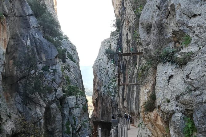 Caminito del Rey Trekking Walkway - El Kiosko: your start point and the first reality check