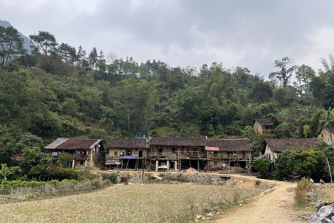Cao Bang Easy Trekking Tours 2Days/1Night Ban Gioc Waterfall ET1 - Small group pacing: why it feels better than big-bus tours