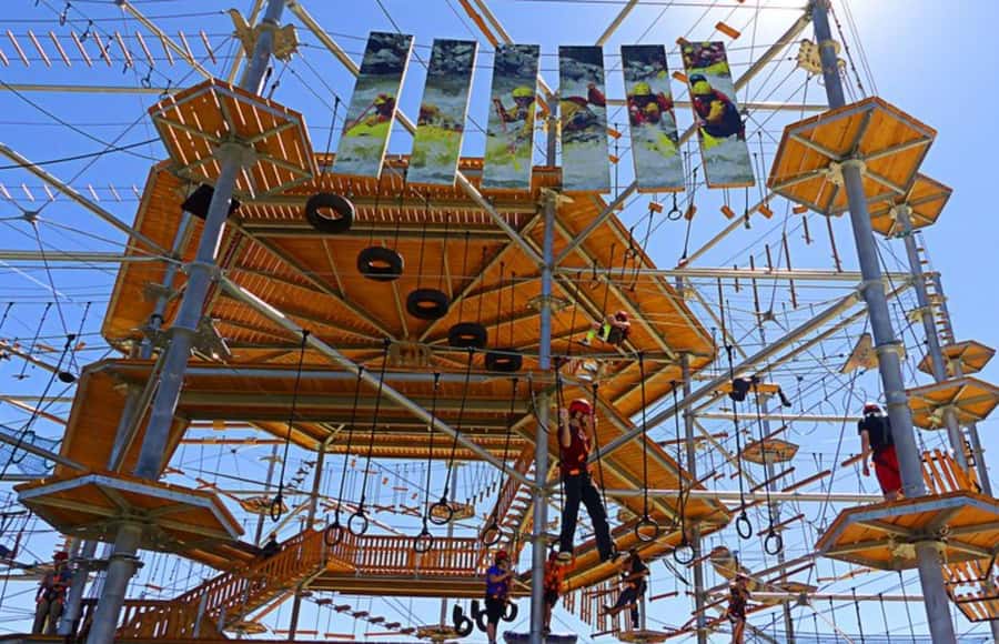 Castle Rock: The EDGE Epic Sky Trek - Your best plan: start low, listen hard, and don’t chase bravado