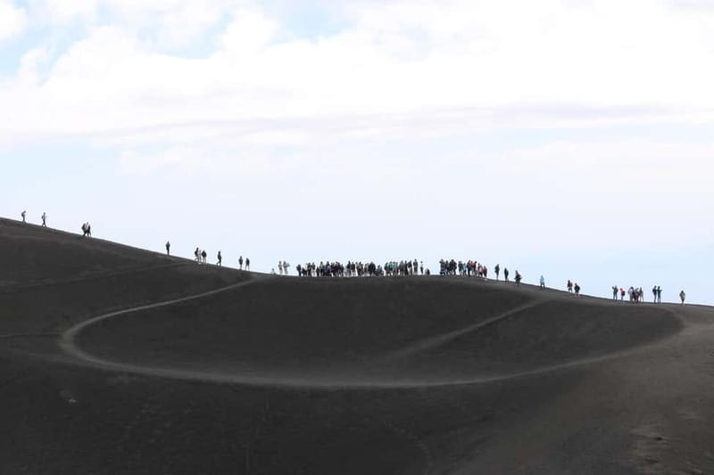 Catania, Etna trekking with guide and cable car at 3000 meters + transfer available - The planned break: photos, snacks, and getting your breath back