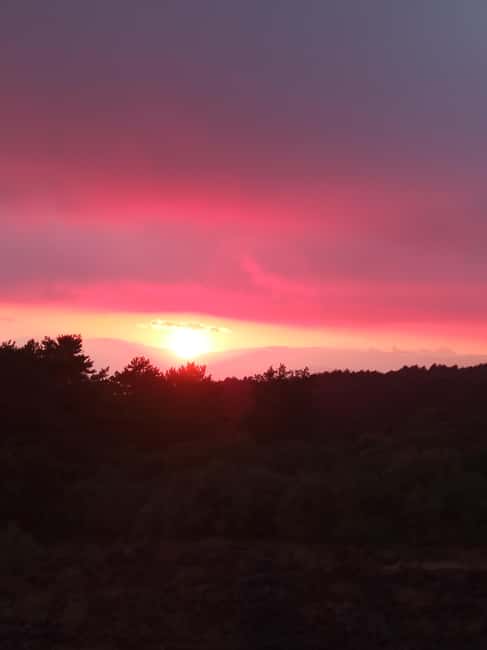 Catania: Mount Etna Sunset Trekking with Wine Tasting - Why this Etna sunset trek feels different than a quick drive-by