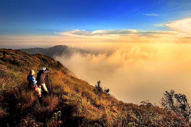 CHIANG MAI: Doi Inthanon-Trekking Keiw Mae Pan-Waterfall-Lunch - Lunch at a local restaurant: included, so you stay focused on the day