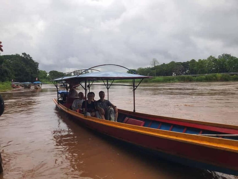 Chiang Rai Trek:Jungle Hike, Bamboo-Cooked Lunch & Boat Ride - Why this Chiang Rai jungle trek feels more real