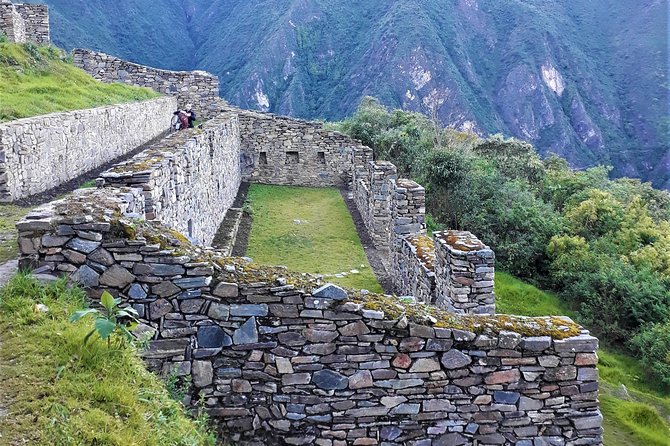Choquequirao Trek 4 days and 3 nights - Day 2: Another Early Start and the Approach Toward Marampata and Choquequirao